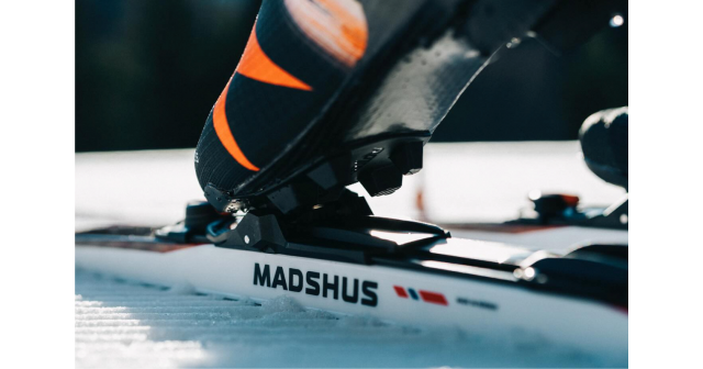 SKATE X - НАЧАЛОТО НА ЕДНА СКИ РЕВОЛЮЦИЯ